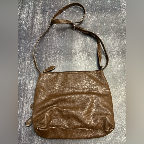 Jaclyn Smith Pebbled Brown Handbag - Picture 3 of 6